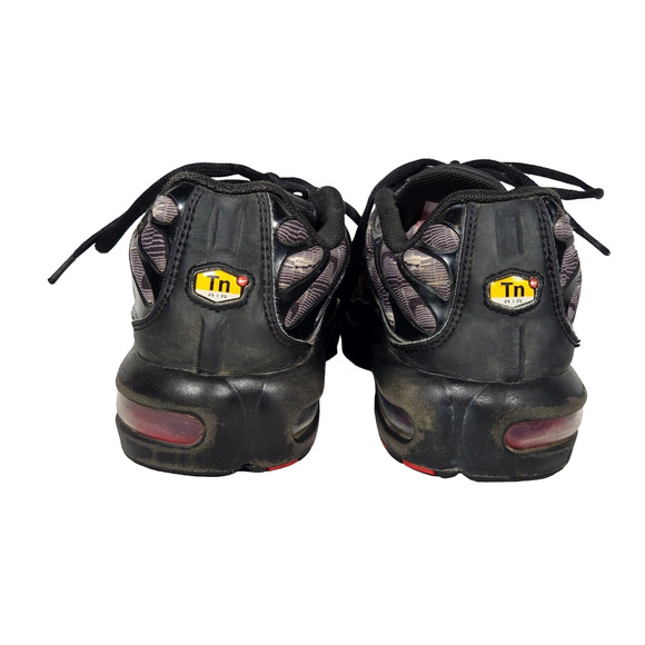 Nike Air Max Plus Youth GS 6.5Y Active Sneaker Black University Red DJ4622-001 - Picture 6 of 7